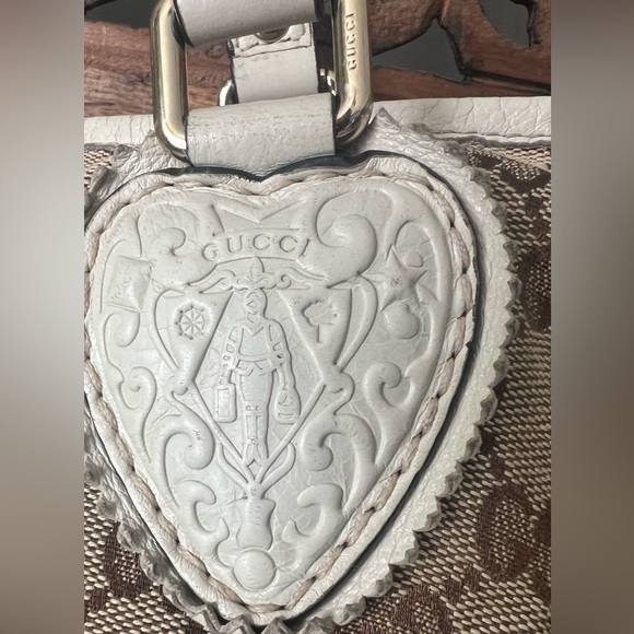 Gucci GG Mono beige / brown shoulder bag with tassels - Picture 3 of 12